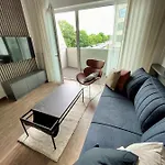 Apartament Z Balkonem. Slonimskiego 2 *