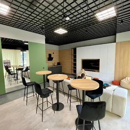 Apartment Studio Z Balkonem. Slonimskiego 2 *